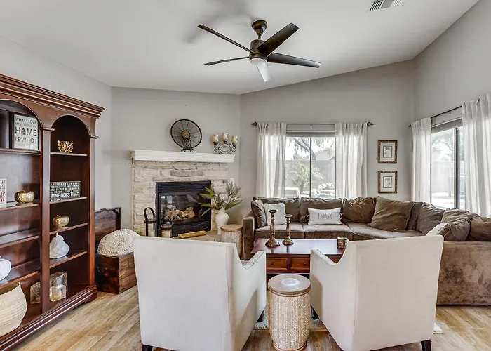 Hot Tub & Wfh Ready! Golf Retreat In * Maricopa